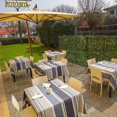 Eden 4* Castel d'Ario